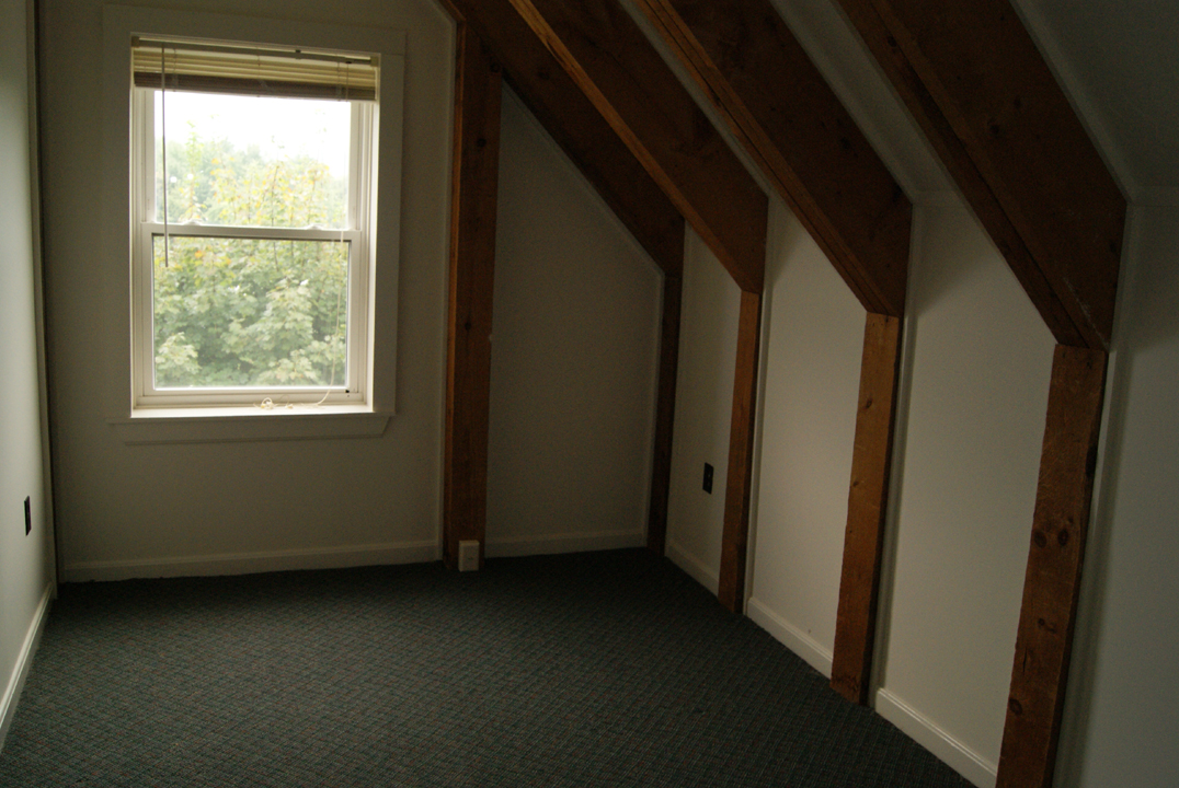 PSU Student Rental at 25 South Main Street, Plymouth, NH Pemi Valley