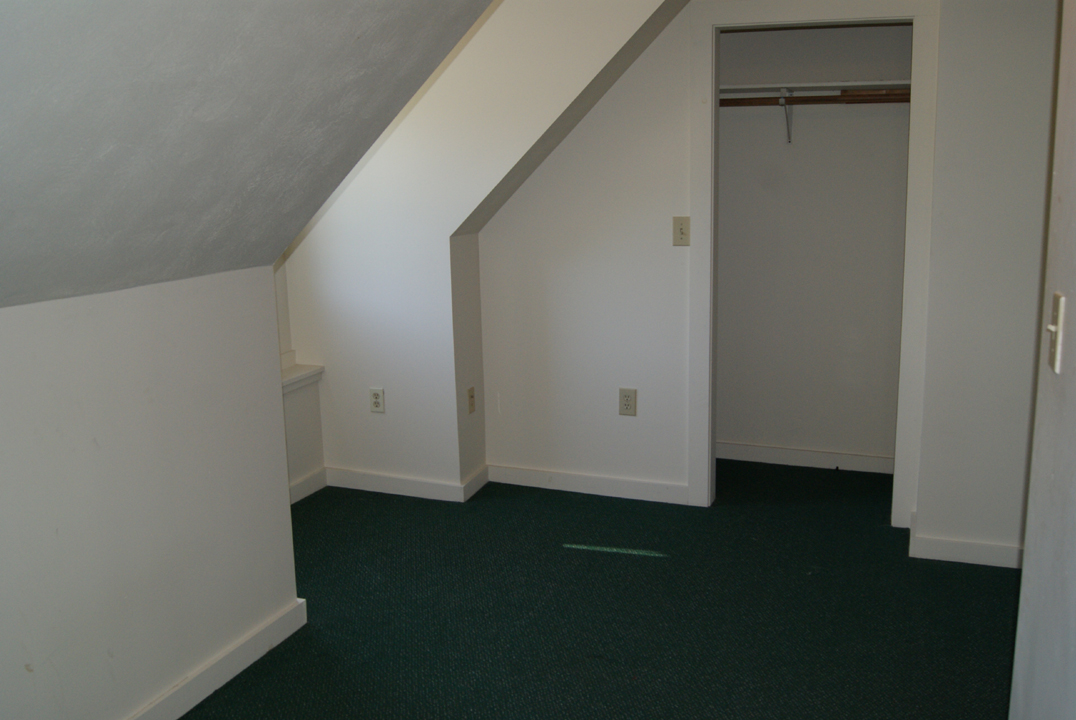PSU Student Rental at 25 South Main Street, Plymouth, NH Pemi Valley